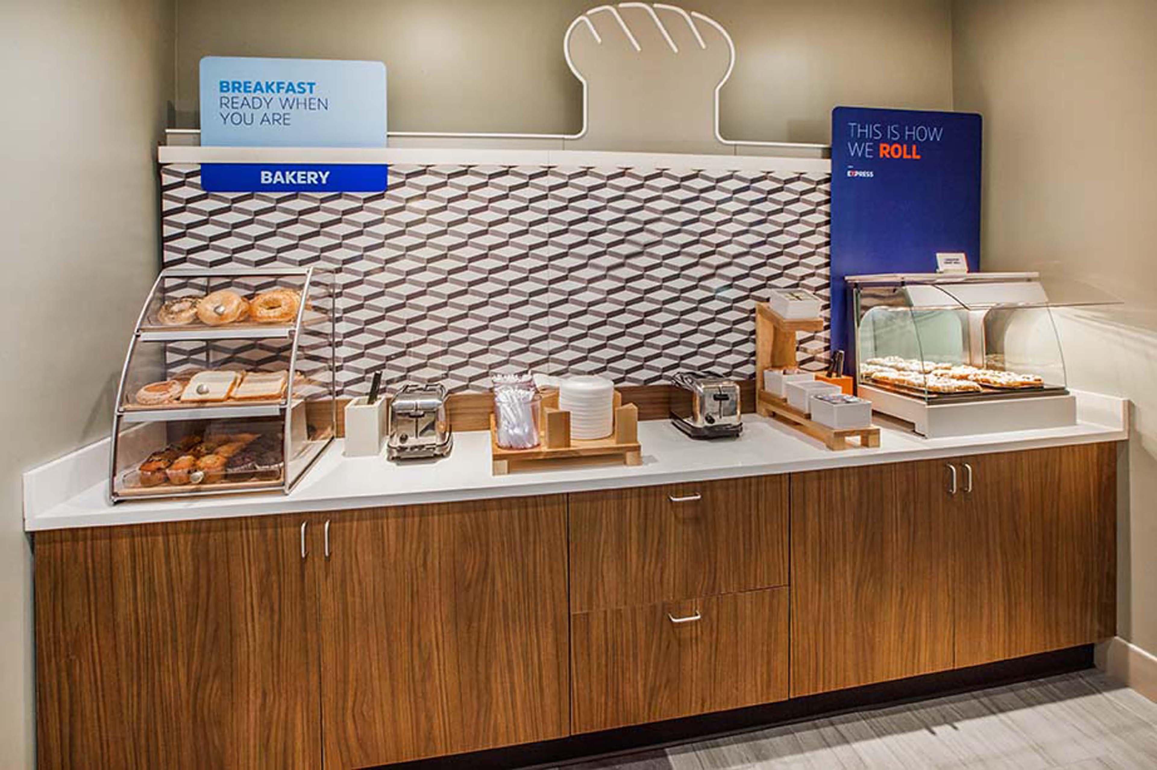 Holiday Inn Express & Suites Houston Nw - Hwy 290 Cypress By Ihg Extérieur photo
